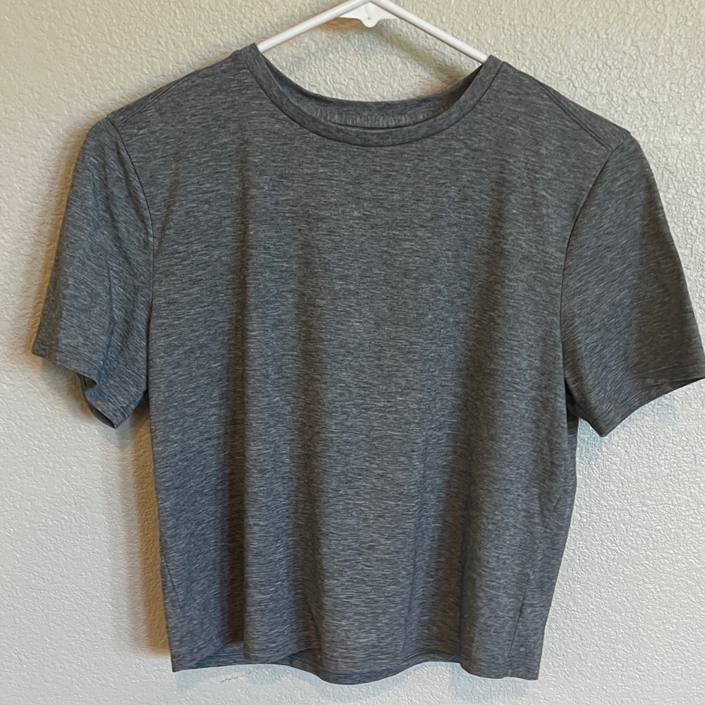 Outdoor Voices Heather Gray Short Sleeve Crewneck Tee